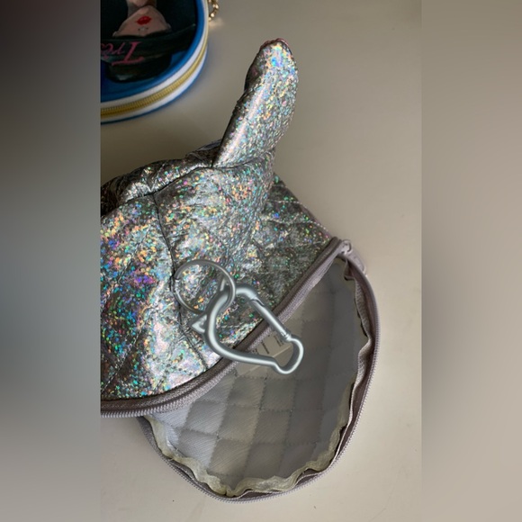 Na Na Na Surprise Rainbow Glitter Cat Pouch EUC - Picture 4 of 5